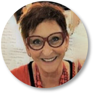 2-christine-grau.png